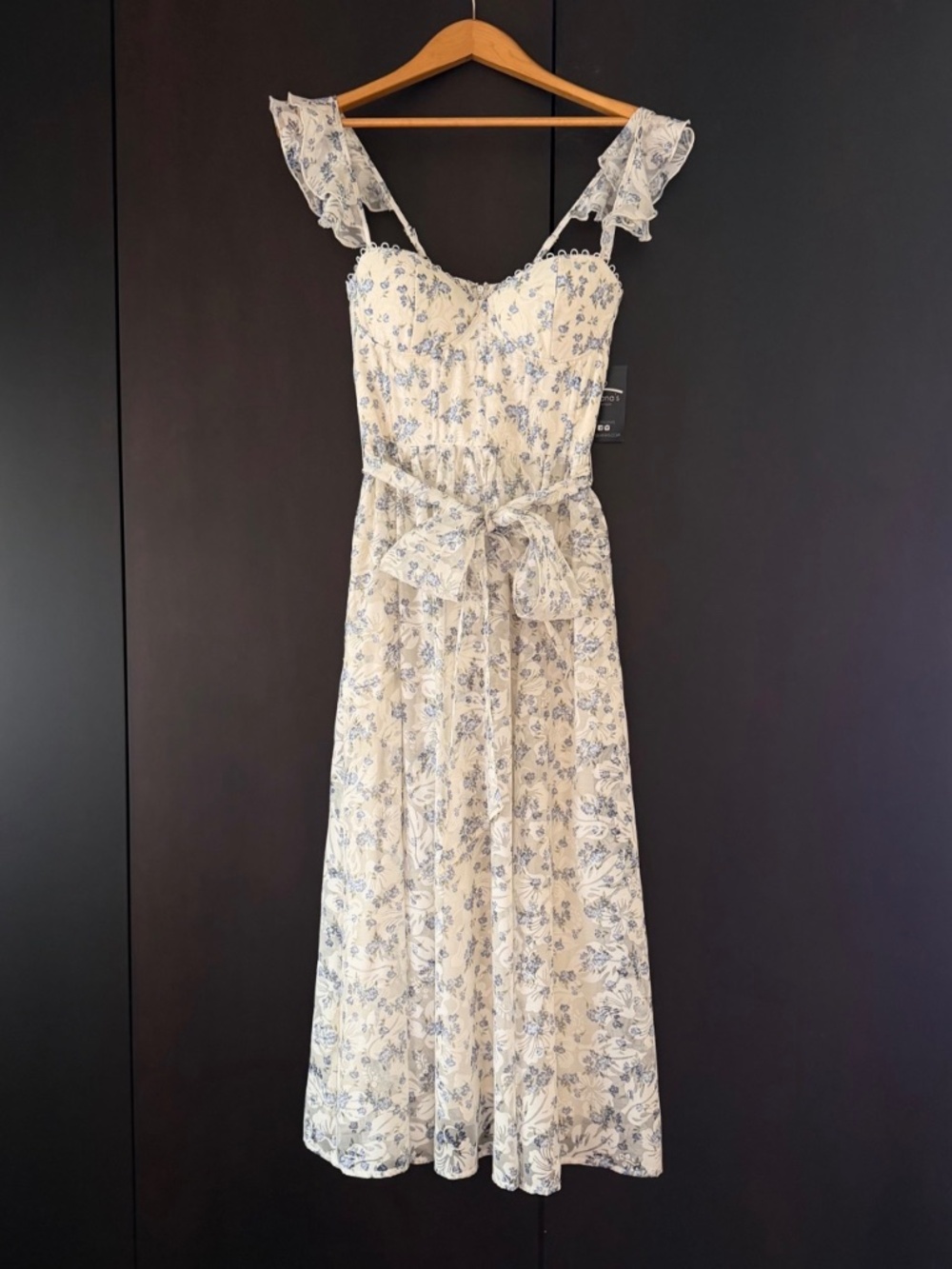 NWT Cream Floral Corset Midi Dress
